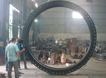 福建省福州市連江縣大口徑翻邊<a href=http://longyimetal.cn target=_blank class=infotextkey>橡膠接頭</a>